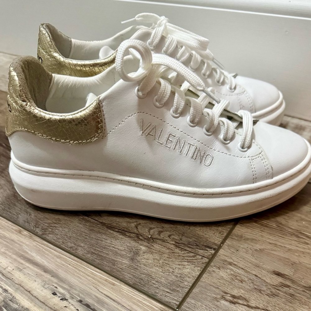 Valentino White Leather Sneakers w/ Gold Heel – Size 8